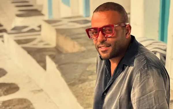 رد مفاجئ من تامر عاشور على فتاة طلبت الزواج منه