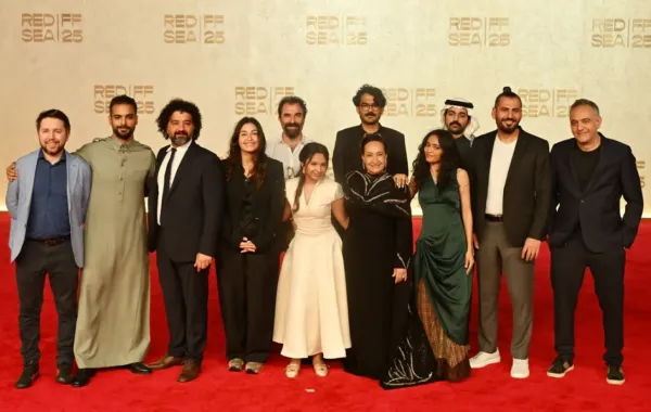 أسرة عمل فيلم هجرة- الصورة من المركز الإعلامي للشركة المنتجة