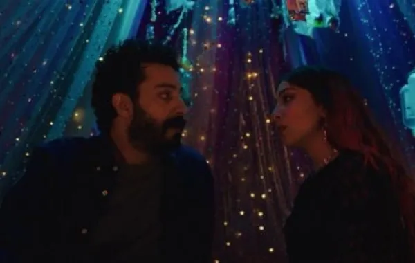 سارة طيبة ويعقوب الفرحان من بوستر مسألة حياة أو موت- الصورة من المركز الإعلامي للفيلم