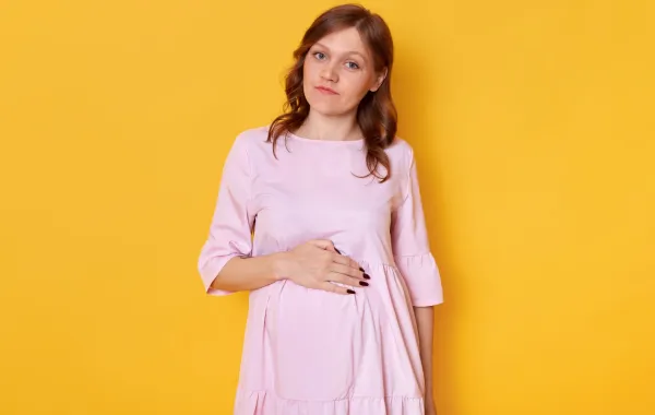 صورة لحامل في أَشْهُر متقدمة