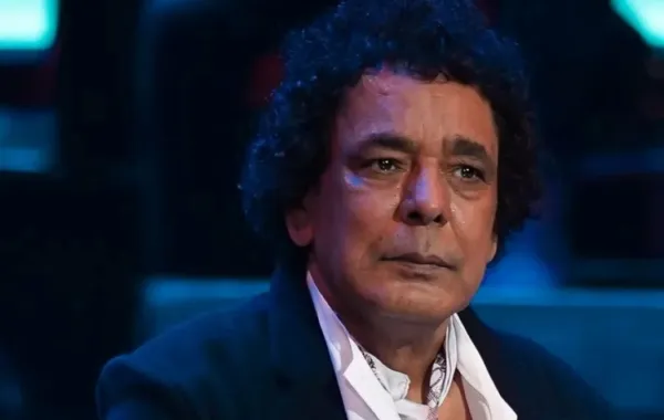 محمد منير - الصورة من صفحته الرسمية على الفيسبوك