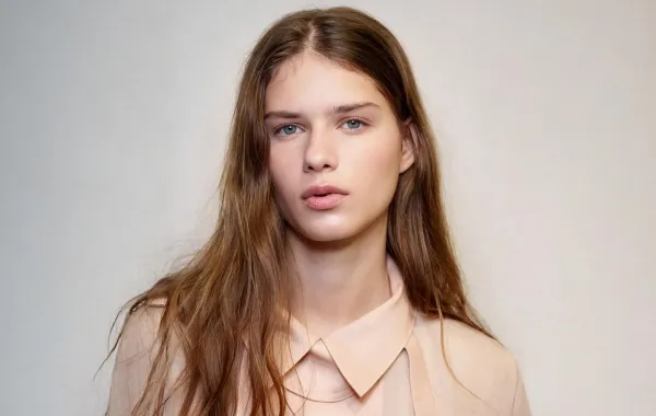  كيف أسهم الذكاء الاصطناعي في تطوير العناية بالبشرة عام 2025