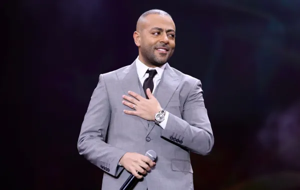 تامر عاشور- الصورة من   حسابه على الانستغرام