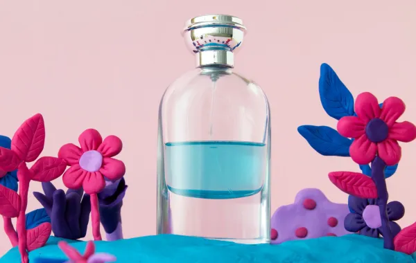 ما هو العطر الذي يمثل البدايات الجديدة للترحيب بالسنة الجديدة؟