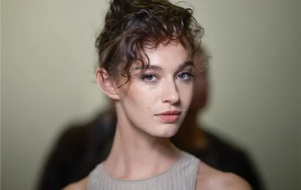 مكياج 5 دقائق للمرأة العملية 