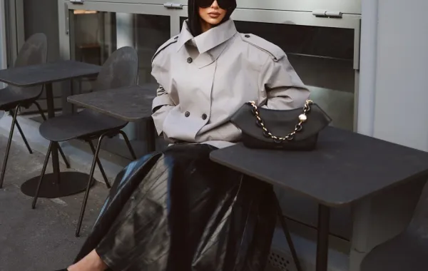 سهى طه بالتنورة الطويلة- الصورة من حسابها الرسمي على إنستغرام