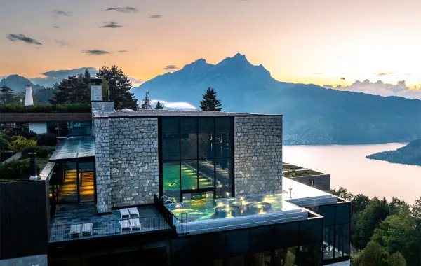منتجع Bürgenstock Alpine Spa