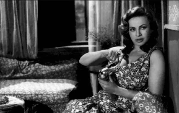 بسنت رضا تكشف سبب رفض تجسيد والدتها الفنانة هند رستم في الدراما