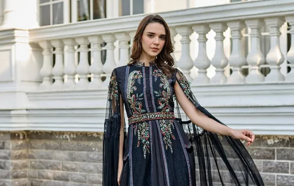 قفطان من شالكي Shalky - الصورة من حساب الماركة على إنستغرام