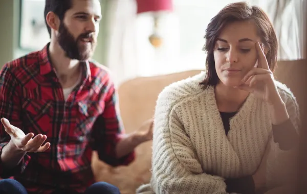 الخلافات الزوجية- الصورة من موقع Freepik