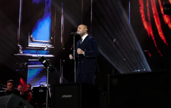 تامر عاشور -الصورة من المركز الإعلامي لشركة بنش مارك