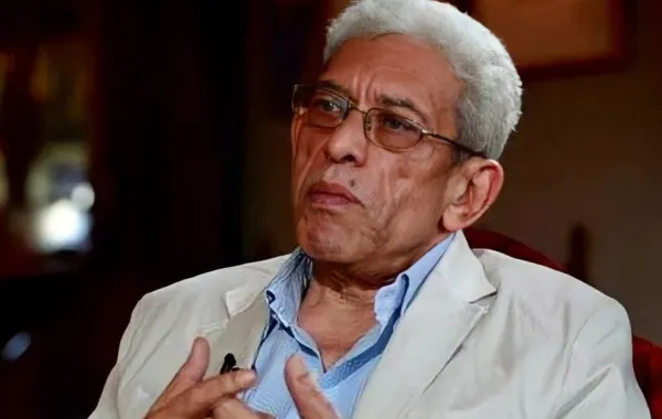 المخرج الراحل داود عبد السيد- الصورة من حساب السيناريست عبد الرحيم كمال بإنستغرام