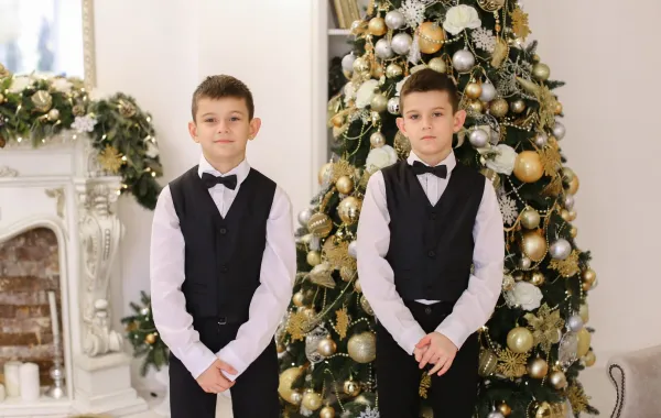 صورة الأطفال في السنة الجديدة