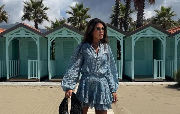 العنود بدر تحمل حقيبة من MC2 وترتدي من جاكيموس Jacquemus- الصورة من حسابها على انستغرام