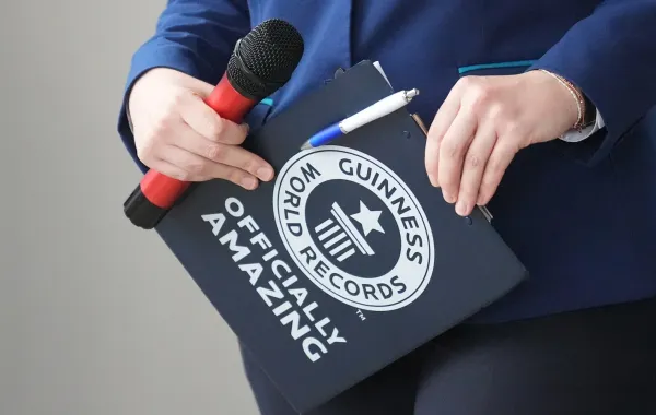 غينيس للأرقام القياسية ( مصدر الصورة: Marcus Brandt/picture alliance via Getty Images)