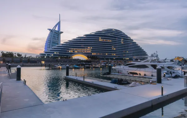 دبي ترفع سقف الفخامة في 2025 مع أحدث افتتاحات الفنادق، وتواصل كونها وجهة مفضّلة للزوّار السعوديين.. خيارات إقامة تجمع بين الاسترخاء، الخصوصية، والتجارب الراقية.. اكتشفوا افتتاحات 2025 وخططوا لإقامتكم الآن 