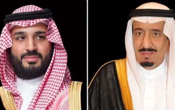 خادم الحرمين الشريفين وولي العهد يهنئان أمير قطر بنجاح بلاده في تنظيم بطولة كأس العرب  - الصورة من وكالة الأنباء السعودية "واس"