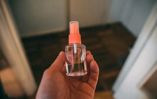 الكحول الطبي لأداء مجموعة من أعمال المنزل