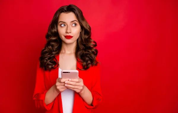 رسائل قصيرة للتهنئة بالعام الجديد 2026