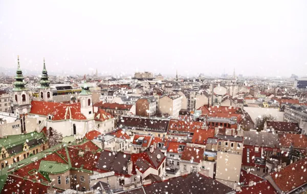 زيارة فيينا في الشتاء تمنح عشاق التاريخ فرصة للاستمتاع بجو المدينة الإمبراطوري