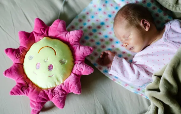 صورة رضيع نائم