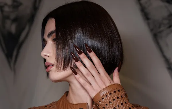 نصائح العناية بالأظافر بعد إزالة الأكريليك أو الجل 