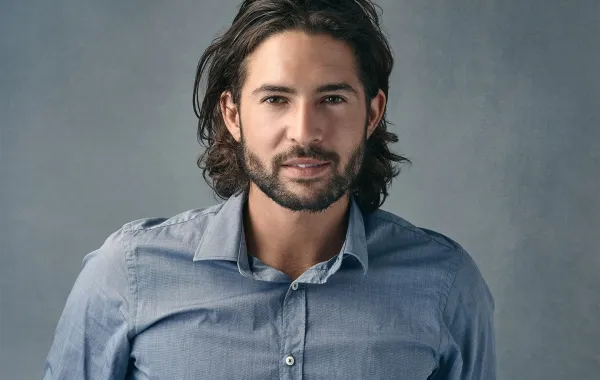  حلم الشعر الطويل للرجل  - الصورة تعبيرية  