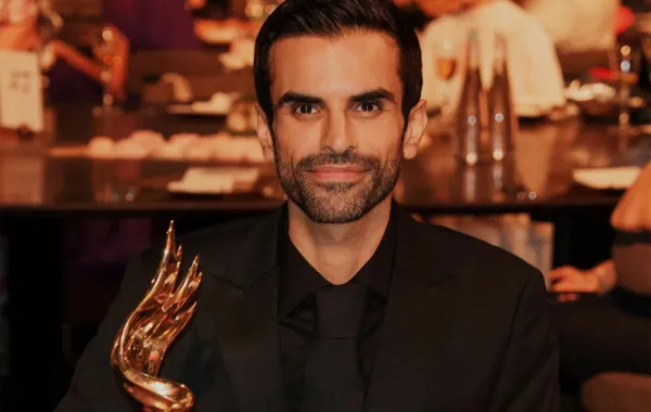 المصمم السعودي زياد البوعينين