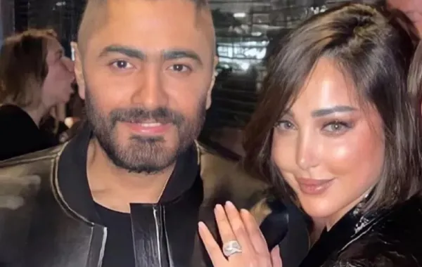 تامر حسني في رحلة بحرية مع طليقته بسمة بوسيل وأبنائهما