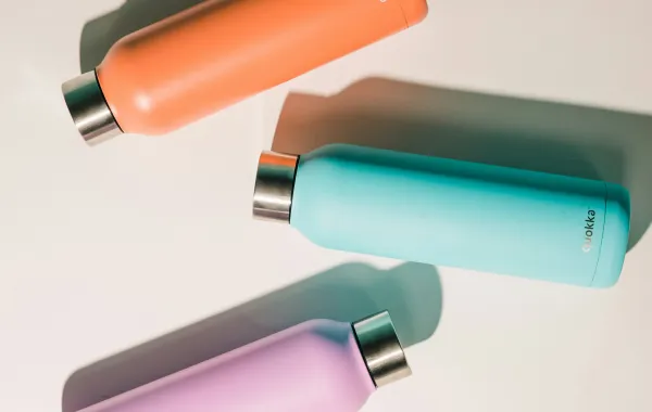 زجاجات الماء