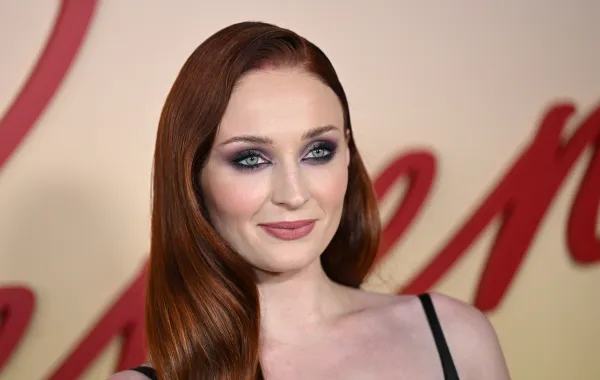 صوفي تيرنر في كاليفورنيا (Sophie Turner in California).مصدر الصورة:Patrick T. FALLON / AFP