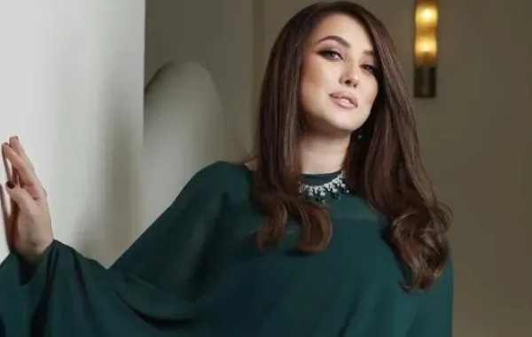 كندة علوش- الصورة من حسابها الرسمي على فيسبوك