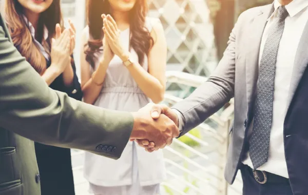 تحفيز الموظفين - الصورة من  تصوير freepik jcomp