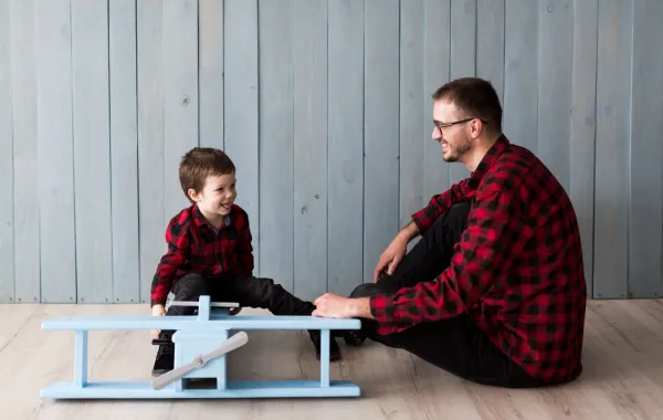 صورة لأب مع طفله