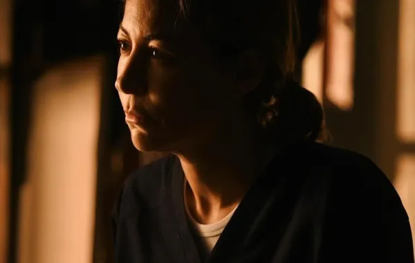 منة شلبي من كواليس مسلسل أصحاب الأرض - الصورة من صفحة قناة dmc على إنستغرام