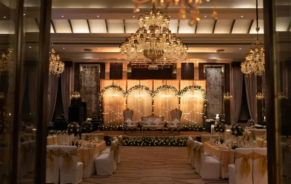 حفل زفاف كلاسيكي الديكور