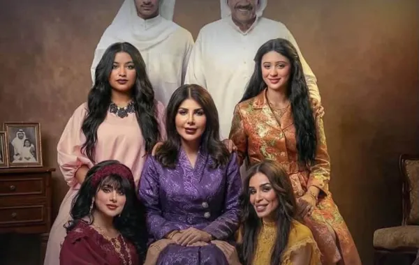 ملصق دعائي لمسلسل غلط بنات- الصورة من صفحة مؤلفة العمل جميلة جمعة على إنستغرام