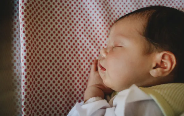 صورة لطفل نائم