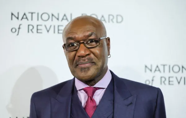 الممثل الانجليزي ديلروي ليندو Delroy Lindo Mike Coppola/Getty Images/AFP (Photo by Mike Coppola / GETTY IMAGES NORTH AMERICA / Getty Images via AFP)