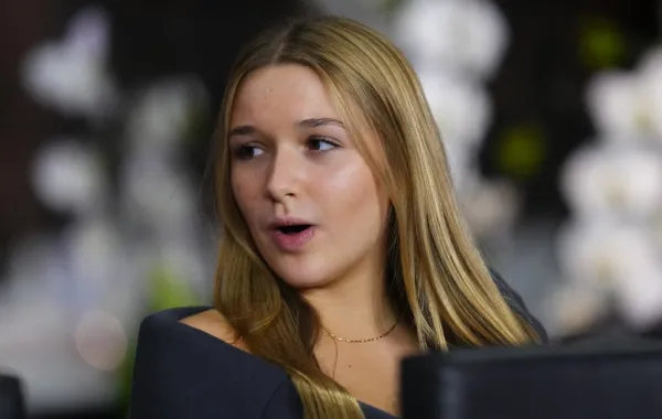 هاربر بيكهام في فلوريدا ( Harper Beckham in Florida ). مصدر الصورة: RICH STORRY / GETTY IMAGES NORTH AMERICA / GETTY IMAGES VIA AFP