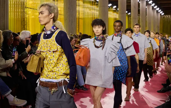 مجموعة ميو ميو Miu Miu ربيع وصيف 2026 - الصورة من العلامة