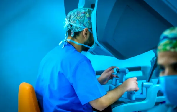 جراحة روبوتية