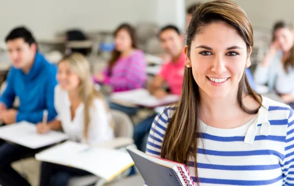 اختيار التخصص الجامعي يجب أن يتلاءم مع الاهتمامات الشخصية