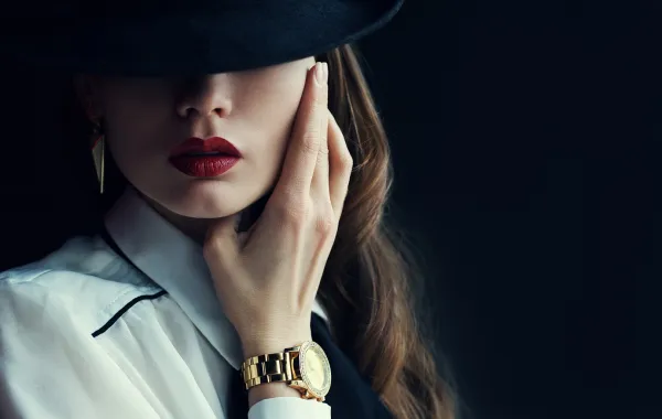 نصائح لاختيار ساعات تناسب لون البشرة