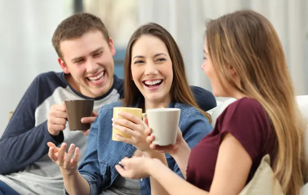 نجاح الشباب في العلاقات الاجتماعية