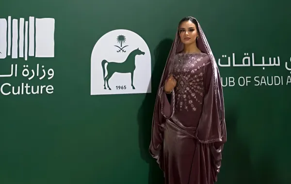 مدونة الموضة دانا التميمي في كأس السعودية- الصورة من حسابها على إنستغرام 
