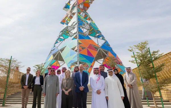 خلال استقبال وزير الرياضة السعودي للأمير ويليام في جولة على مشروع المسار الرياضي