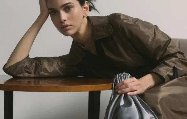  مجموعة برادا Prada الرمضانية - الصورة من العلامة 