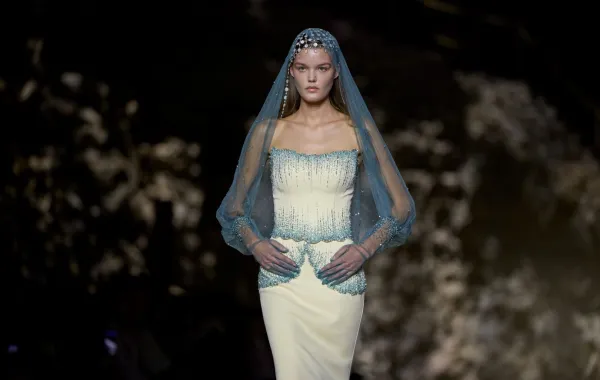 تصميم من وعد العقيلي -الصورة من المكتب الإعلامي 