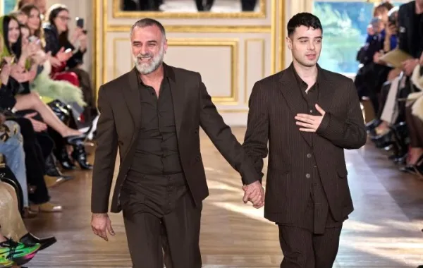 المصمم جورج حبيقة وابنه جاد شريك النجاح- مصدر الصورة Launchmetrics/Spotlight ©